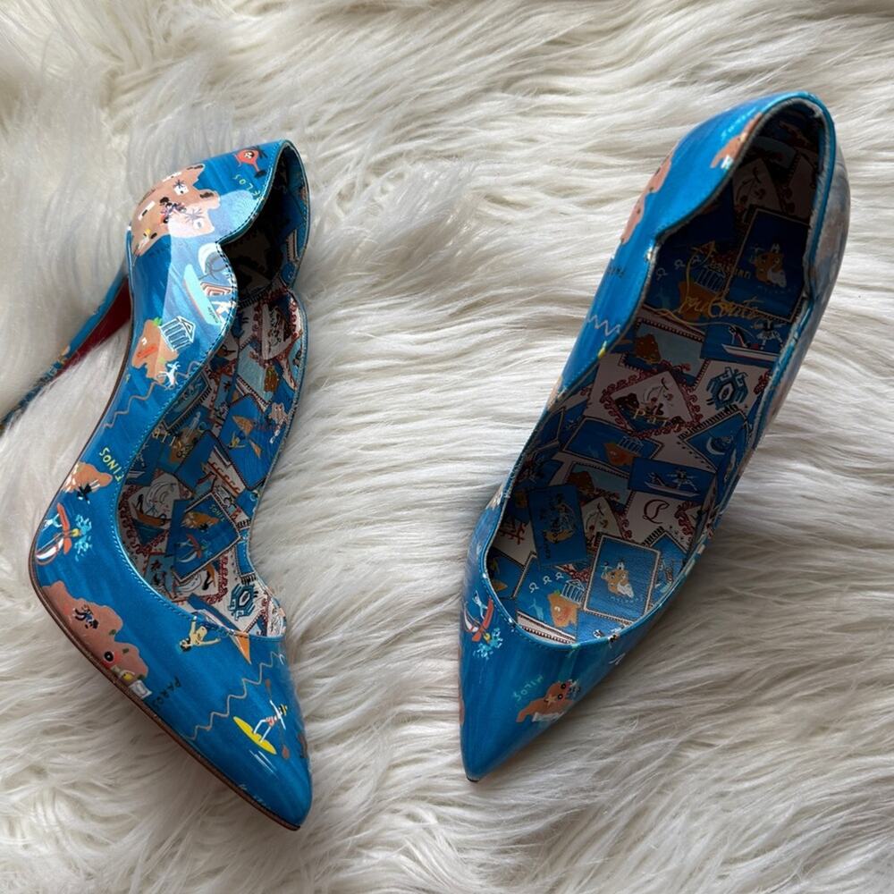NWT CHRISTIAN LOUBOUTIN 
Patent Loubi Odyssey Hot Chick 100 Pumps Size: 36